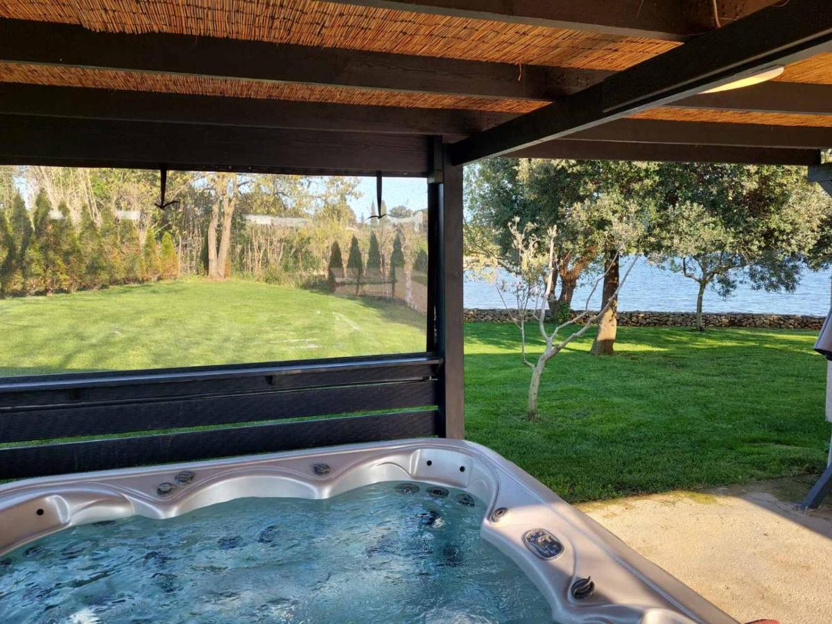 Beach House Ive With Jacuzzi, Pool, Playground And Bbq In An Olive Grove With A Beach, Pomer - Istria 외부 사진