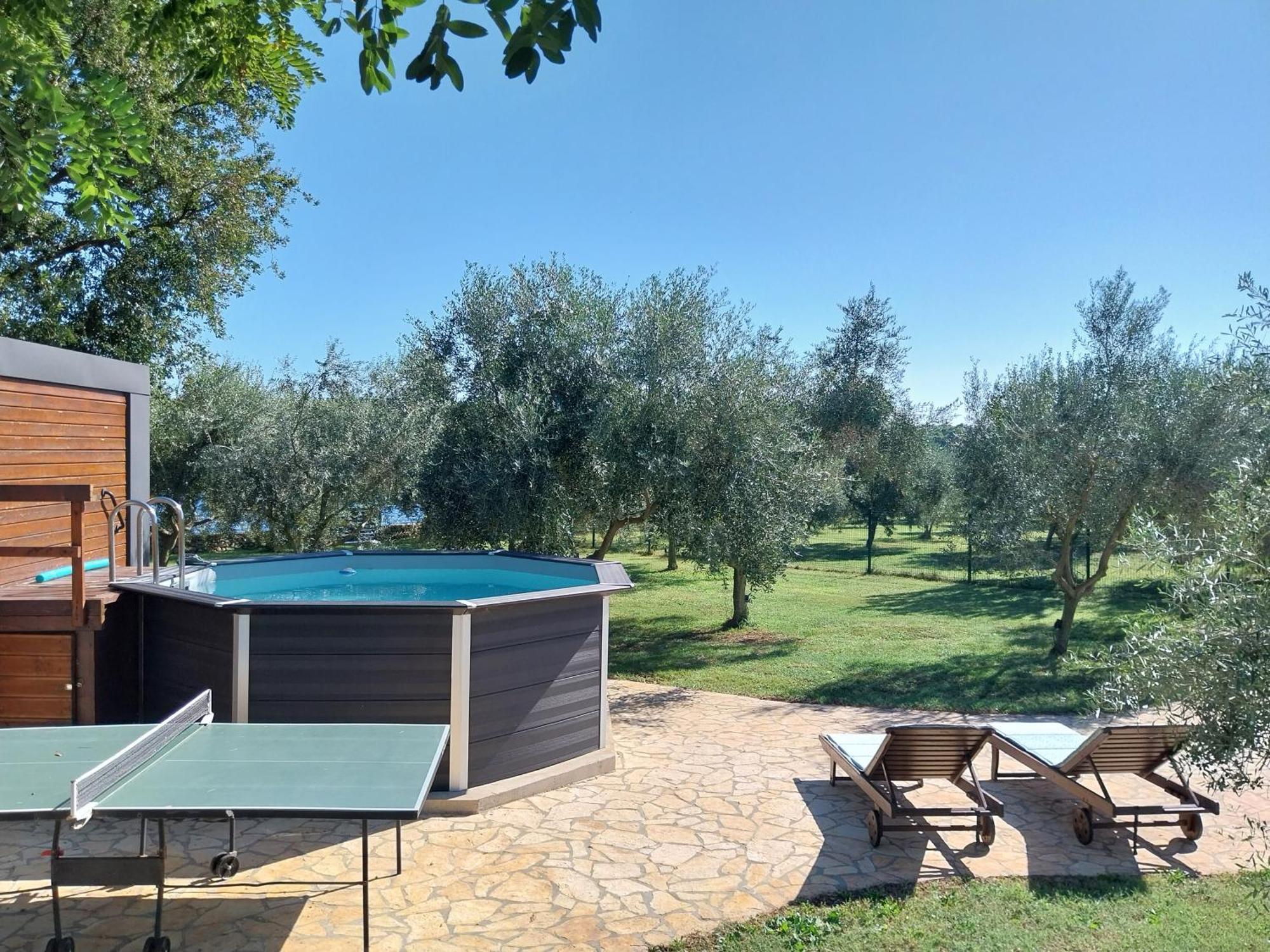 Beach House Ive With Jacuzzi, Pool, Playground And Bbq In An Olive Grove With A Beach, Pomer - Istria 외부 사진